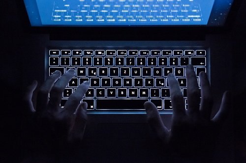 Cyber-Attacken: Hochriskante Lage für Unternehmen 