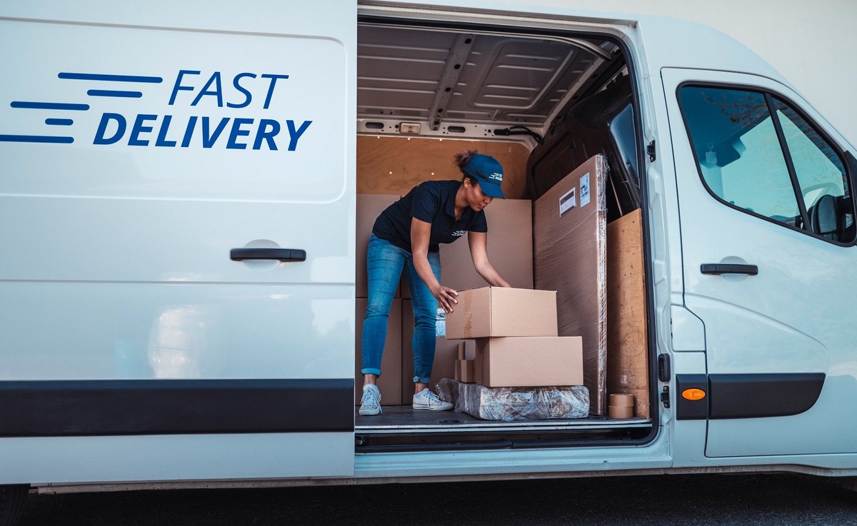 UK: Which delivery companies have the best brand perception?