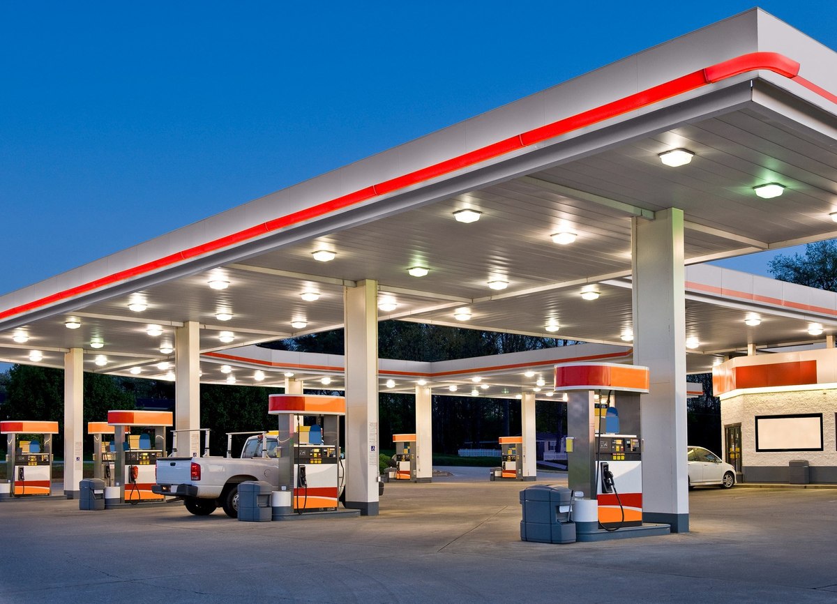 Quality matters: Americans' perspectives on fueling choices and trusted sources