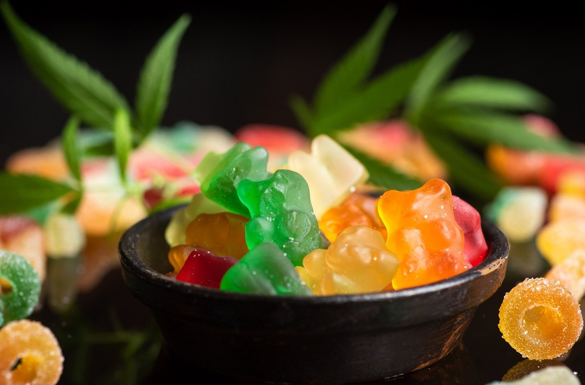 Consumer preferences and influencing factors in the UK CBD edibles market