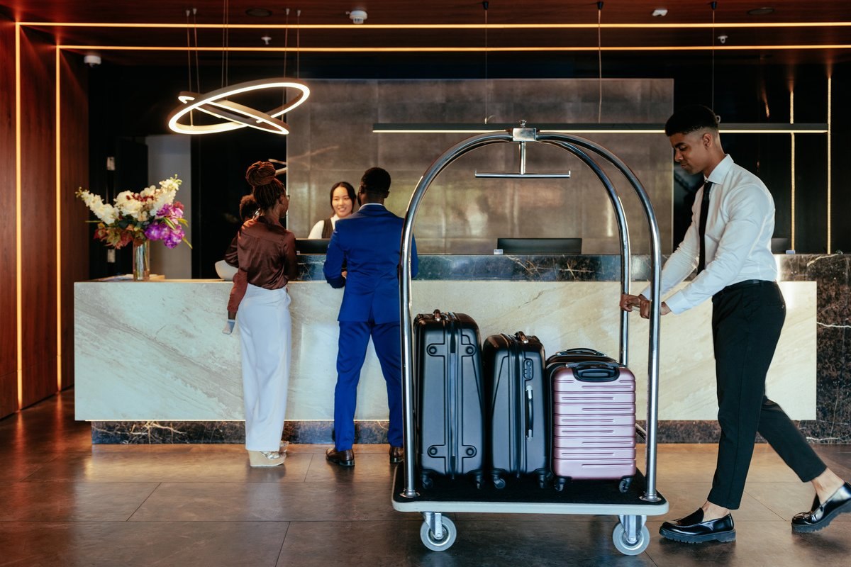 Do sustainability considerations impact hotel rankings among American travelers?