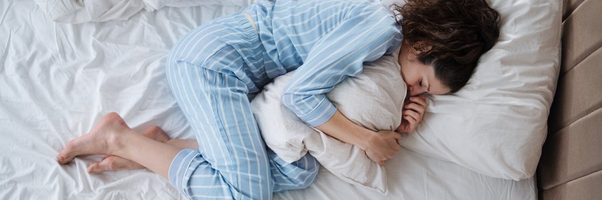 Improve Sleep and Health: Sleeping Without Pajamas