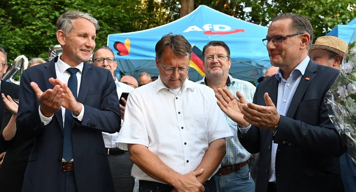 Sonntagsfrage Juli: Drei von zehn Deutschen besorgt über AfD-Landratswahlsieg in Sonneberg