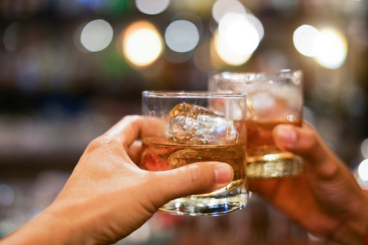 Does the whisky industry need to woo a new generation of drinkers?