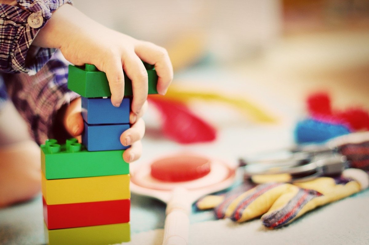 Die Macht der Vielfalt: Wie Barbie und Lego mit Diversität und Inklusion Verbraucher ansprechen