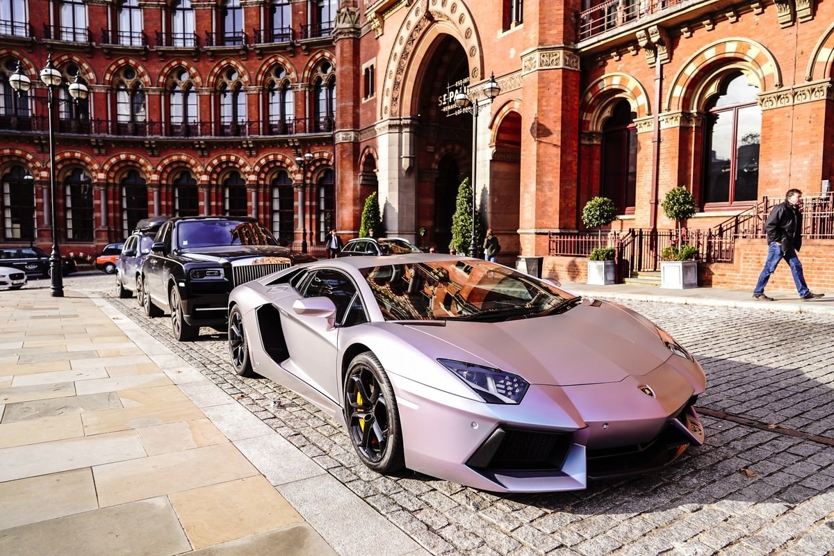 Luxury living - Measuring global appetites for luxury cars in 2023