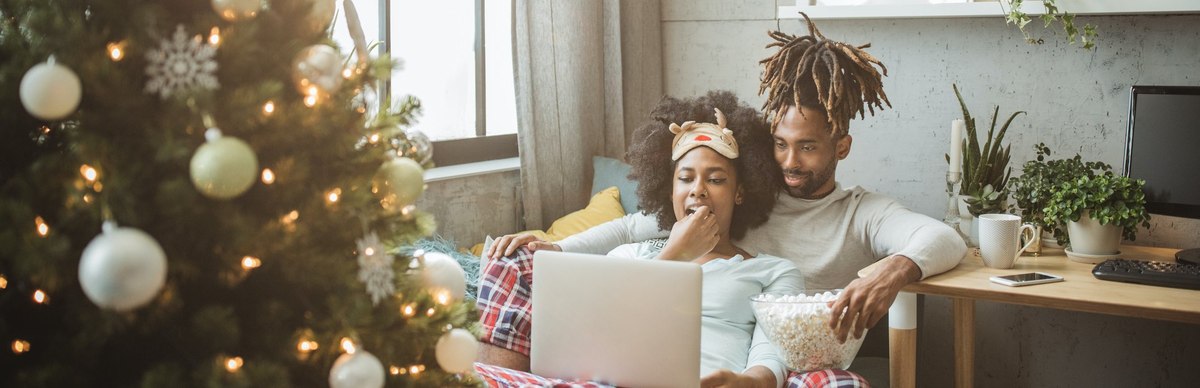 Survey: Top 10 Holiday Movies (and Where to Stream/Rent Them) The Real Deal  by RetailMeNot