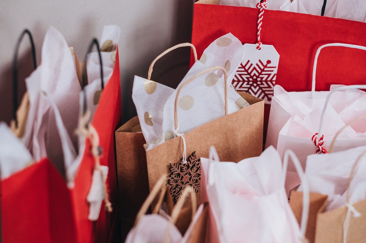 Will there be fewer gifts this year? How inflation will affect the 2022 US holiday shopping season.