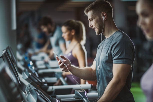 US and Britain – Which tools do gym-goers use to track their fitness or diet activities?