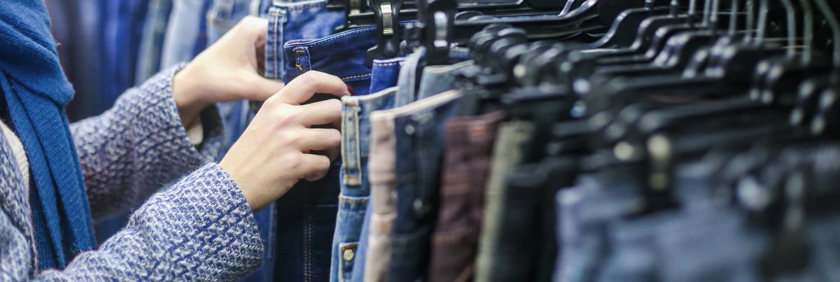 Women and men have different experiences when it comes to clothes shopping