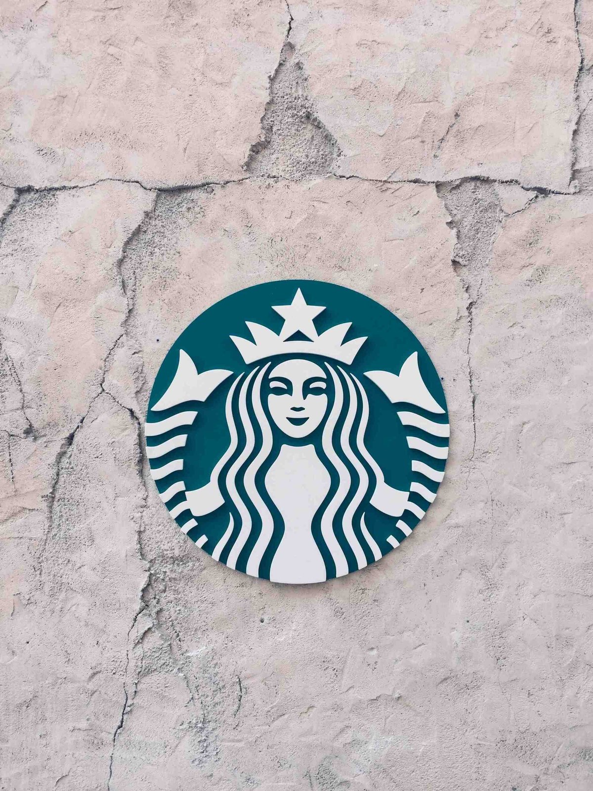 US: Starbucks introduces NFT loyalty program – But is there an appetite for NFTs among regulars?
