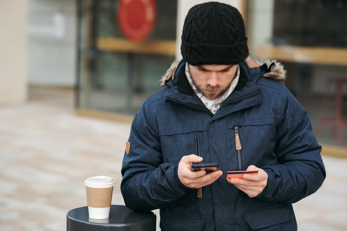 Prevalence of online phone banking and a peek at who keeps away