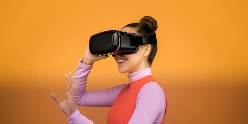 What are the top things British consumers are looking for in a VR headset?