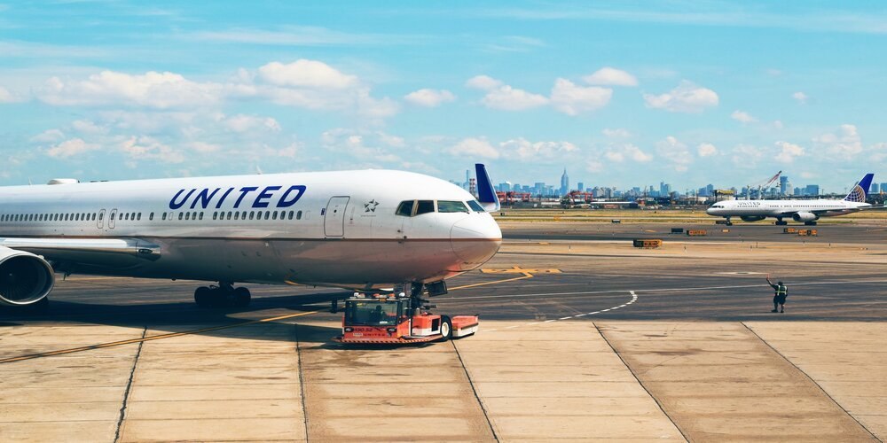 US: United Airlines posts record earnings due to travel boom - How has the airline done since 2022?
