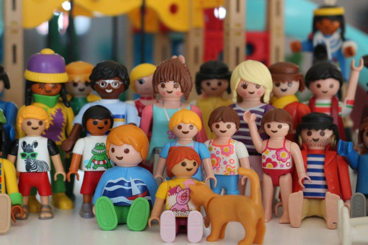 Playing with diversity and inclusion: Consumer views toward the toy industry