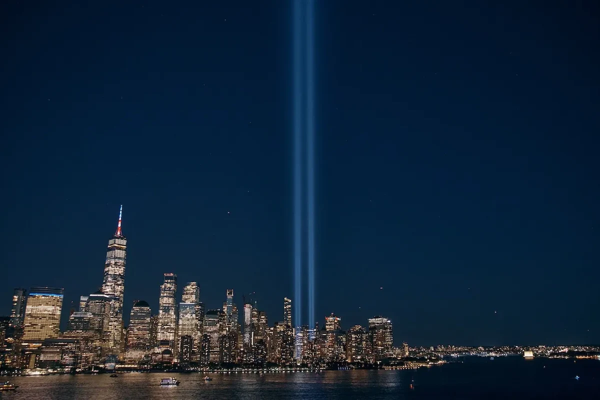 JERSEY CITY, NEW JERSEY - SEPTEMBER 11: The 9/11 Tribute in Light installation is seen during the 25th anniversary of the September 11th terrorist attacks on the World Trade Center, on September 11, 2026 as seen from Jersey City, New Jersey. The United States is marking the 25th anniversary of the terrorist attacks of September 11, 2001, when a group of al-Qaeda hijackers flew airplanes into the World Trade Center, Shanksville, Pennsylvania, and the Pentagon, killing nearly 3,000 people. (Photo by Andres Kudacki/Getty Images)