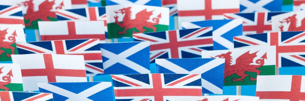 How do English and Welsh people feel about Scotland leaving the UK?