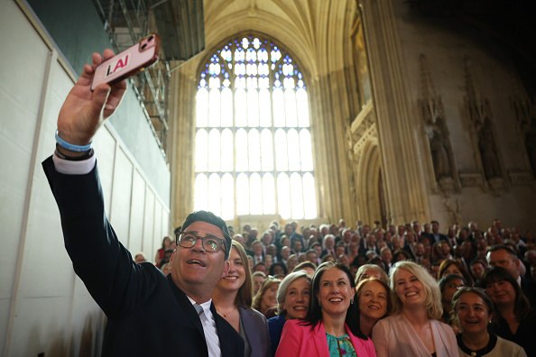 yougov.com