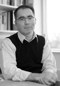 Dr Finbarr Livesey