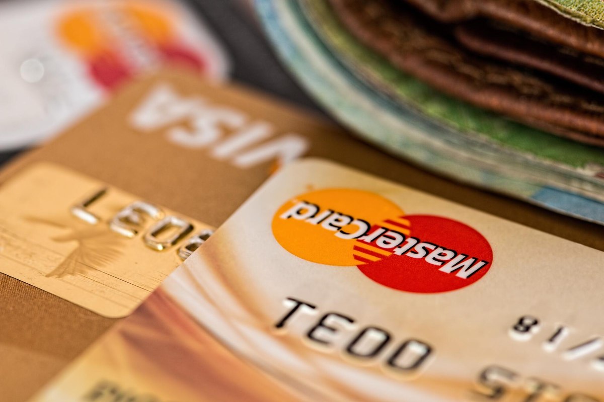 A deep dive into the marketing funnels of prominent US credit card issuers