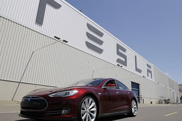 Two American carmakers make top auto innovators list